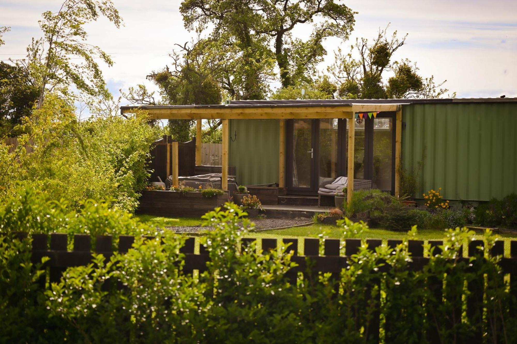 Sweet Pea Cabin Badsey Exterior foto